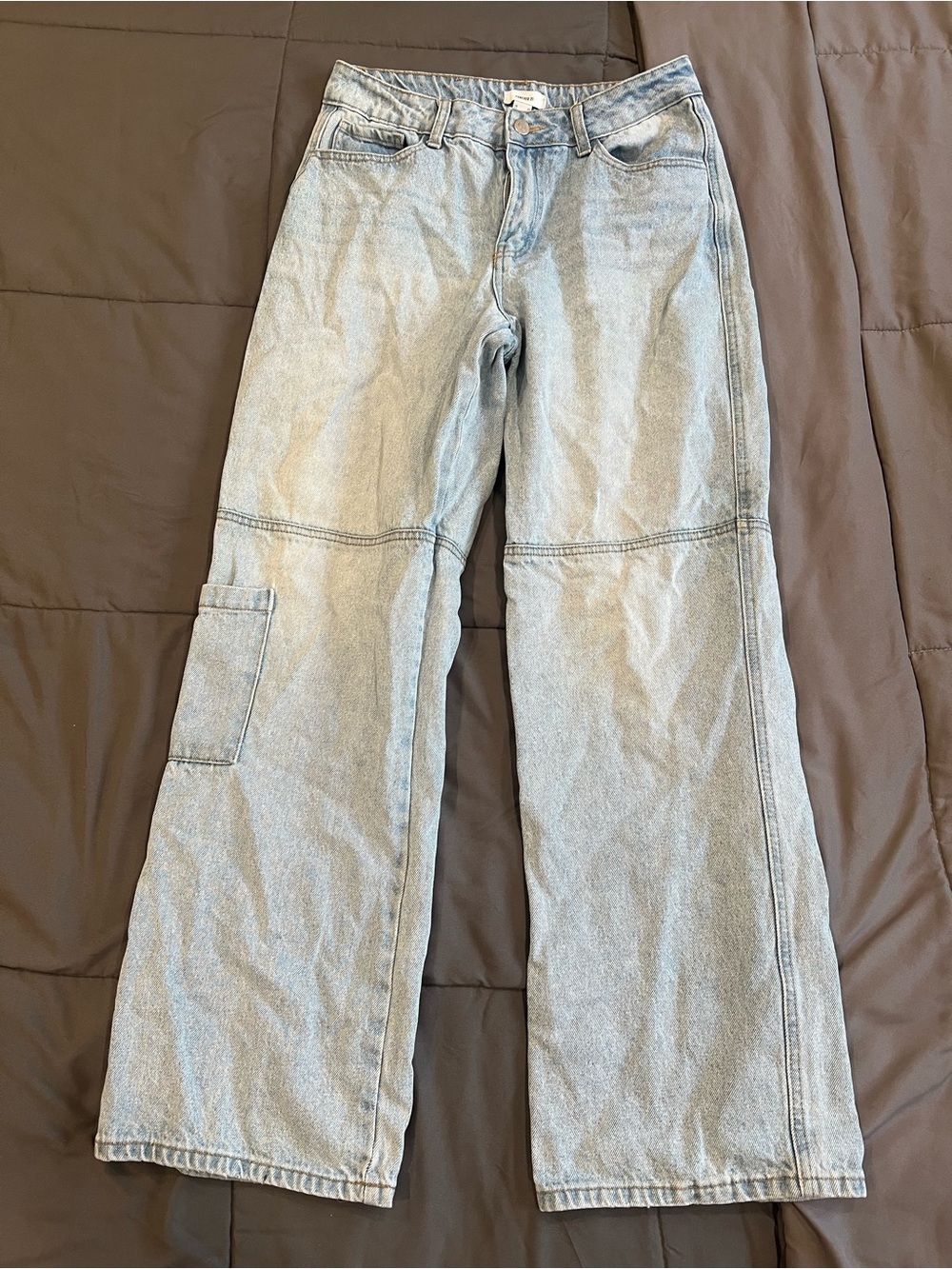 Forever 21 Light Wash Wide-Leg Jeans with Knee Seam